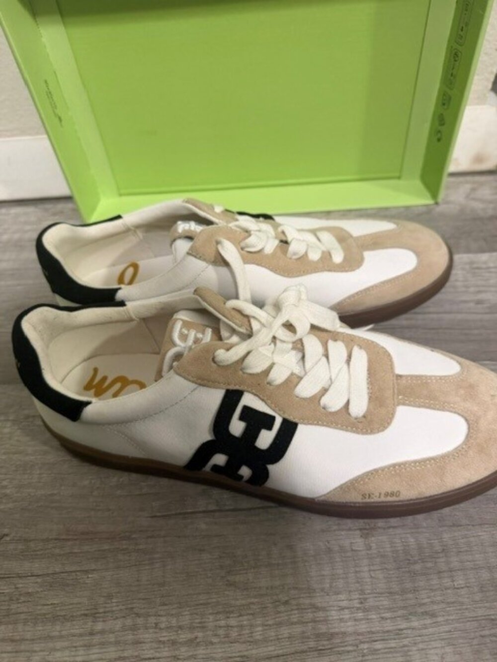NEW Sam Edelman Women's Langley Lace-Up Sneakers - Picture 4 of 9